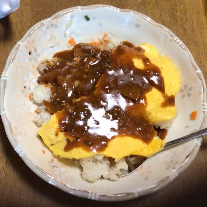 オムハヤシ ハヤシのルーで!